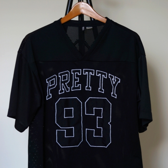 H&M Divided Black Oversized T-shirt - Picture 1 of 9